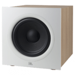 JBL stage 200p met een prachtige houten afwerking. Een net uitziende witte baffle waar een 10 inch driver in zit gemonteerd. Overgaauw Leiden.